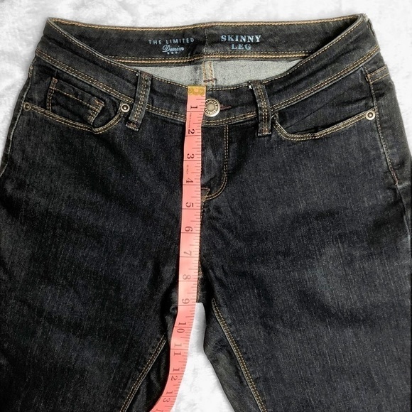 𝅺THE Limited Short Denim Jeans with Distressed Cut Size 4 EUC - Picture 4 of 9